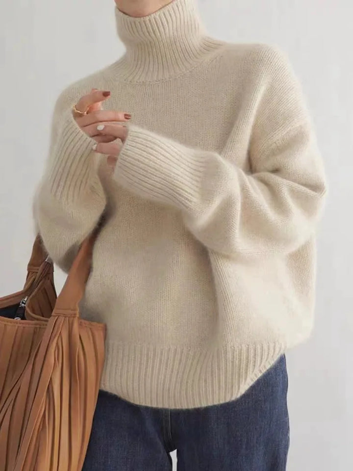 Laura - Elegance in Cashmere