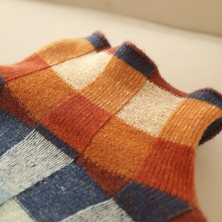 Julie - Soft Cashmere Turtleneck Sweater