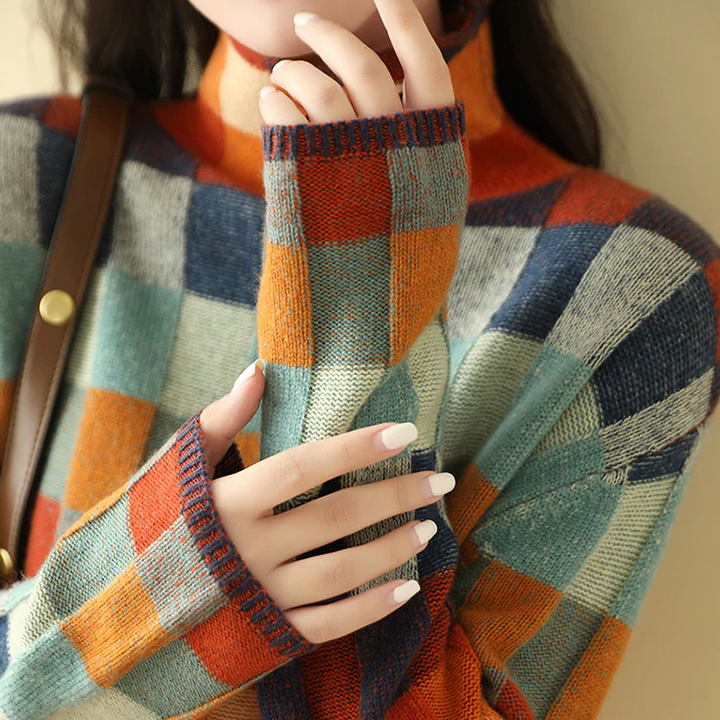 Julie - Soft Cashmere Turtleneck Sweater