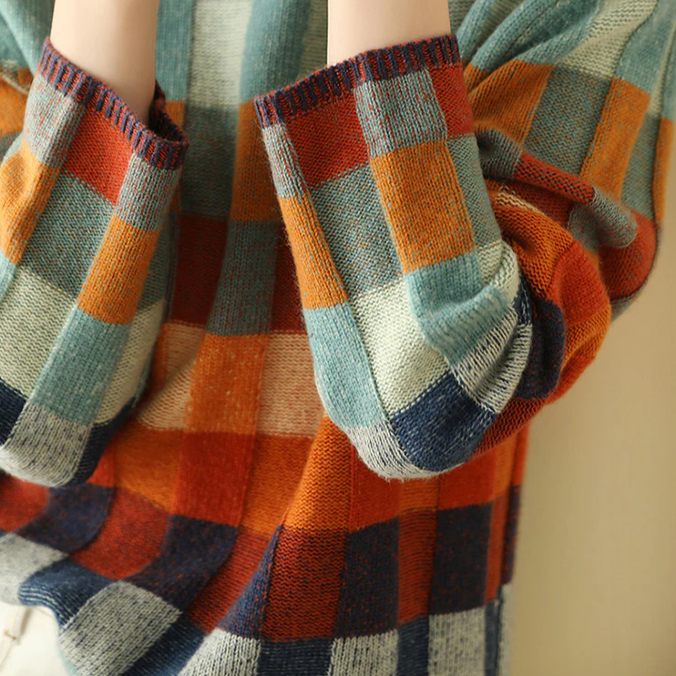 Julie - Soft Cashmere Turtleneck Sweater