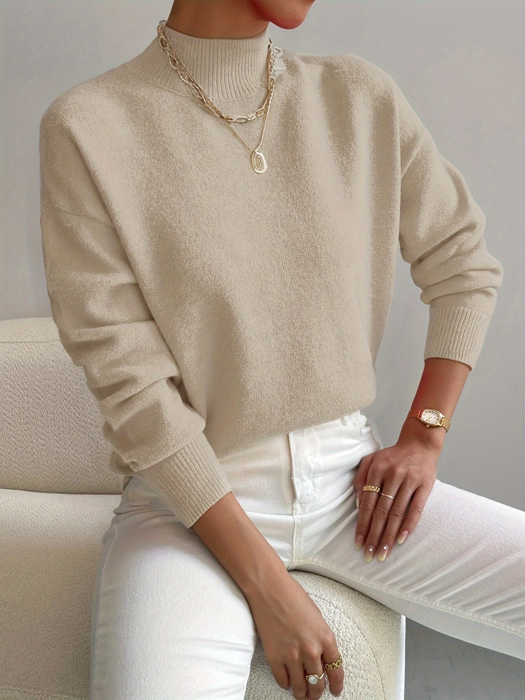 Marie - Elegant and Warm Sweater