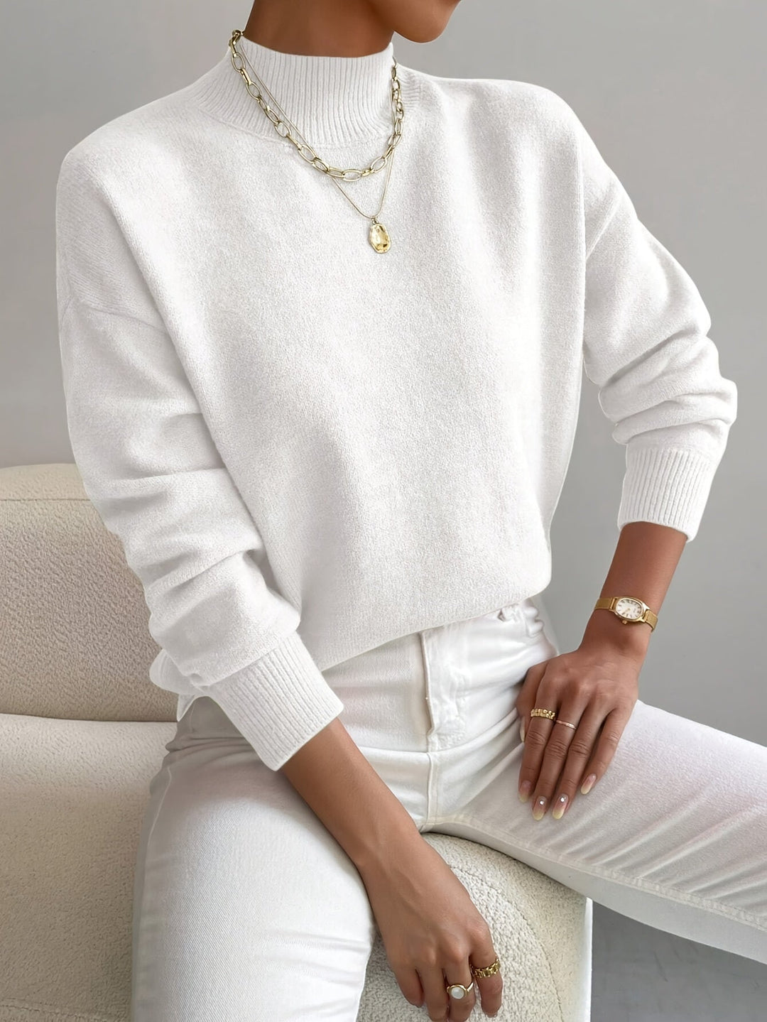 Marie - Elegant and Warm Sweater
