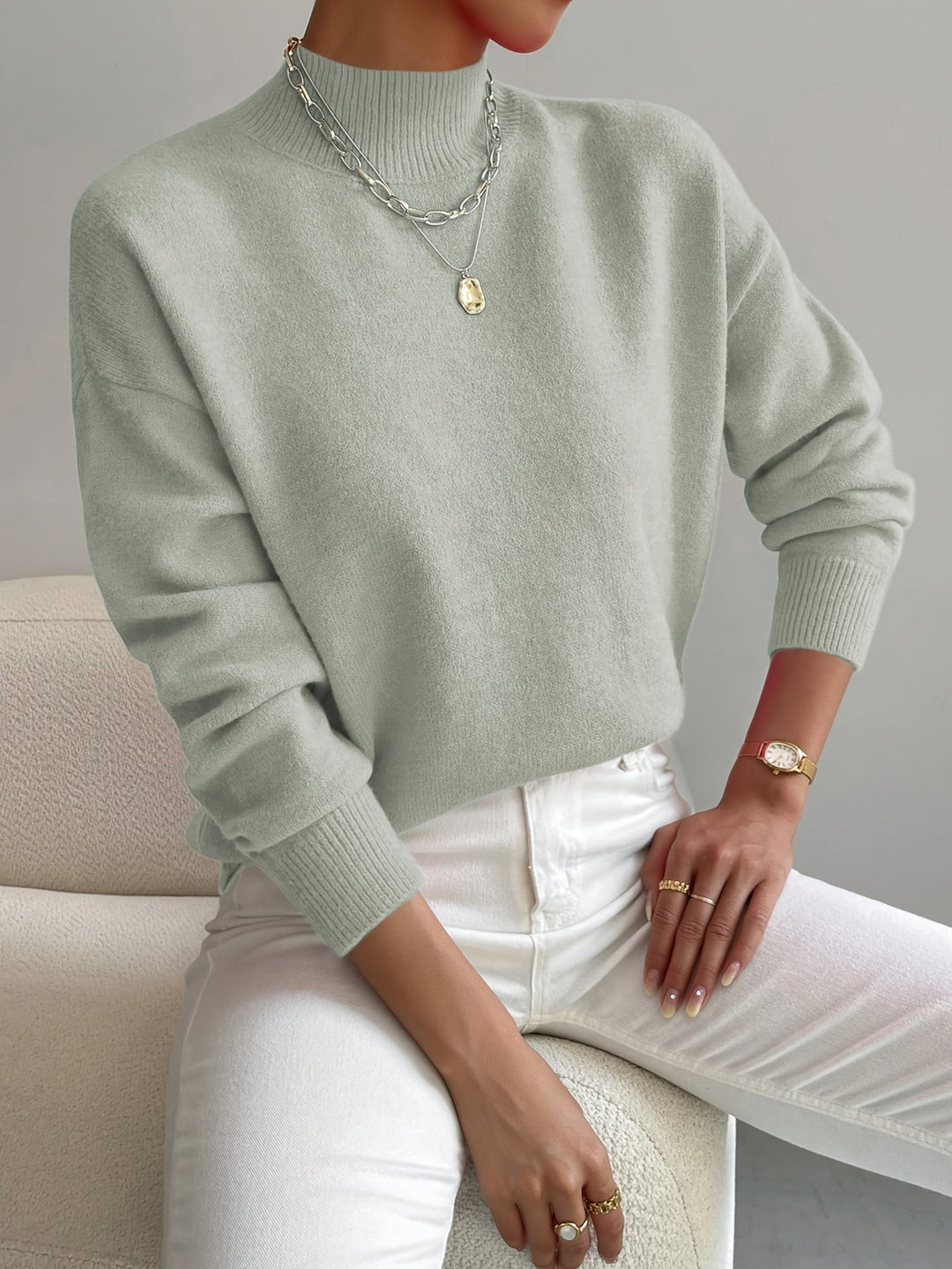 Marie - Elegant and Warm Sweater